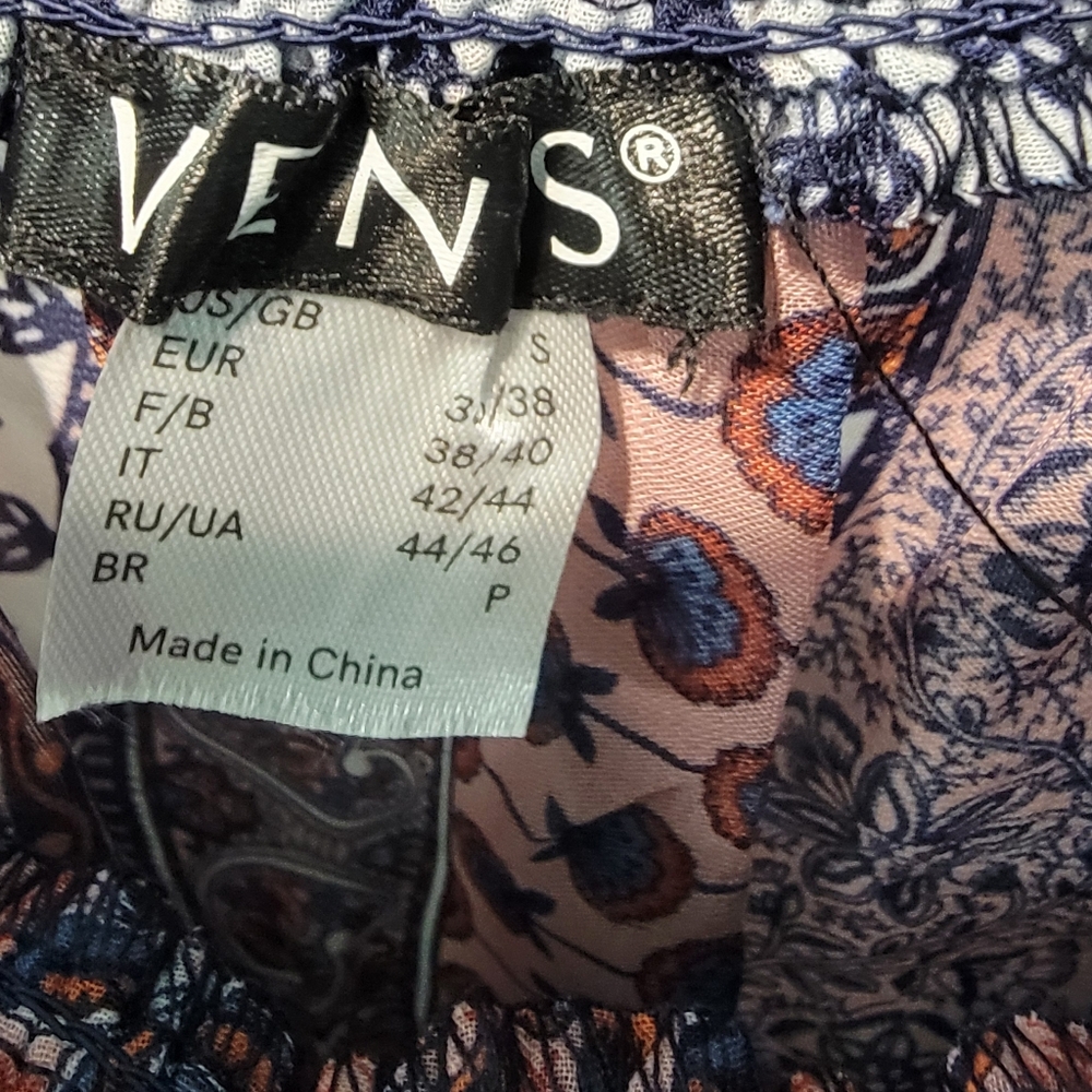 Venus size small blue smocked off the shoulder blouse - Picture 3 of 4